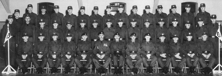 57-platoon-Grad-Nov-1957